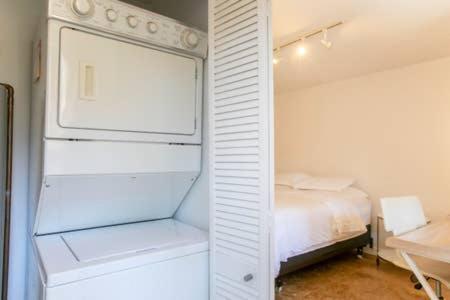 Big Bright 1 Bedroom At U/Shaw + 14Th On Quaint Swann واشنطن المظهر الخارجي الصورة